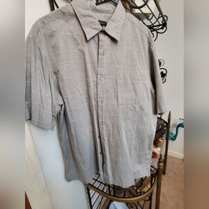 Men's short sleeve dress shirt by Van Heusen